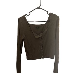 Wild fable, green button top